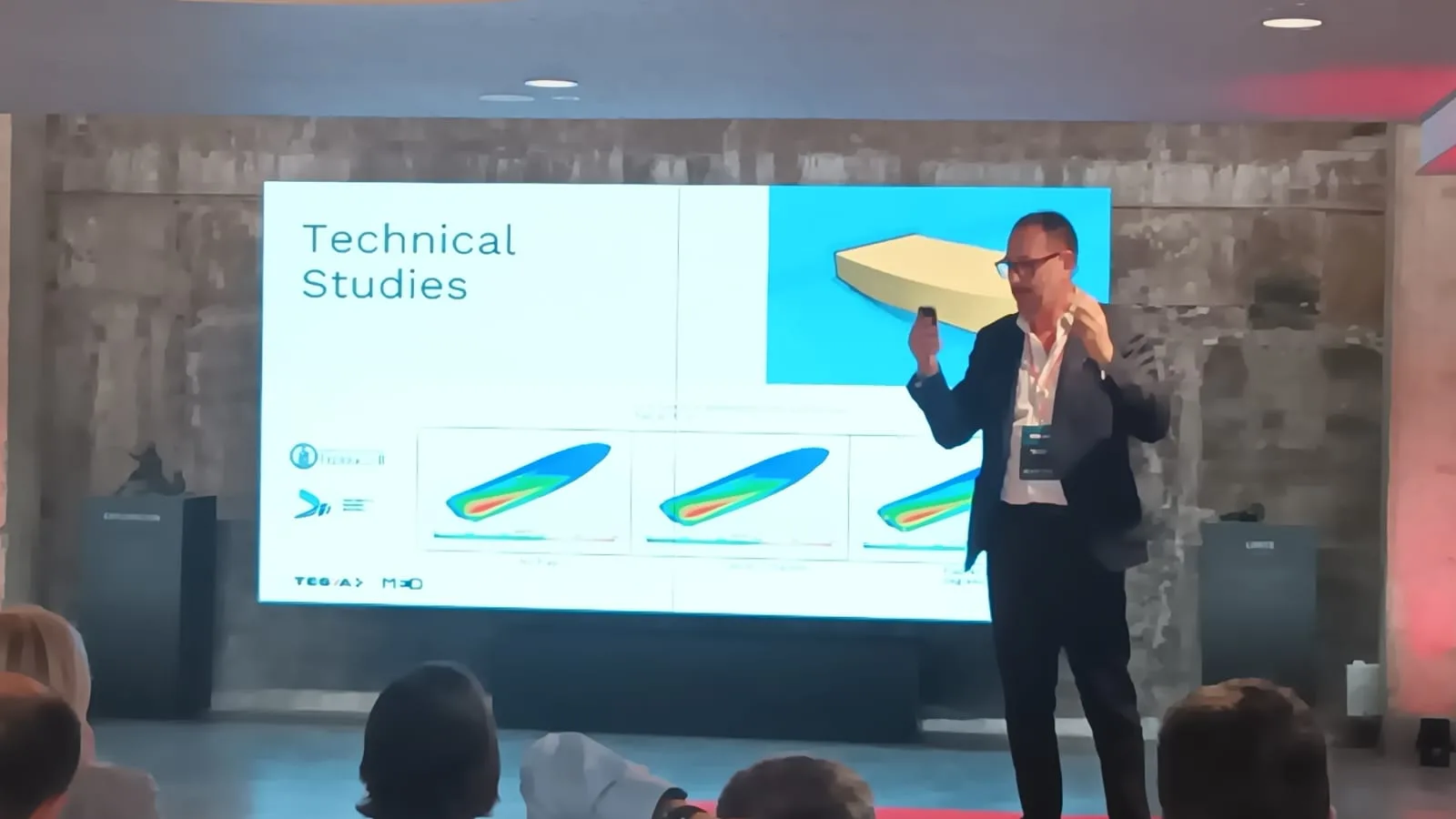 La presentazione ufficiale Tykun/H1 all'evento Tesya Caterpillar — slide Project H1